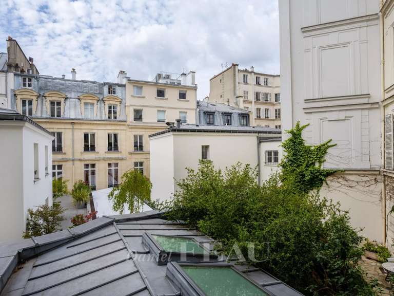 Appartement Paris 9e - 5 chambres - 239m²