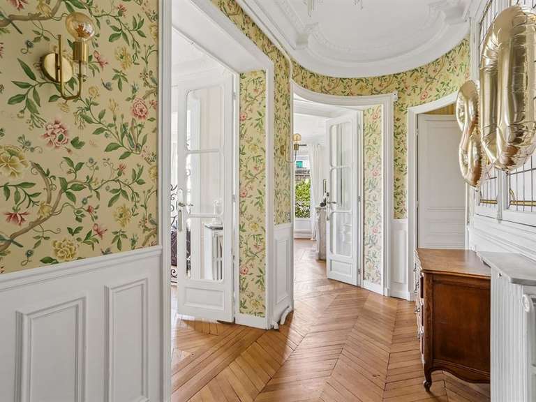 Appartement Paris 9e - 4 chambres - 165m²