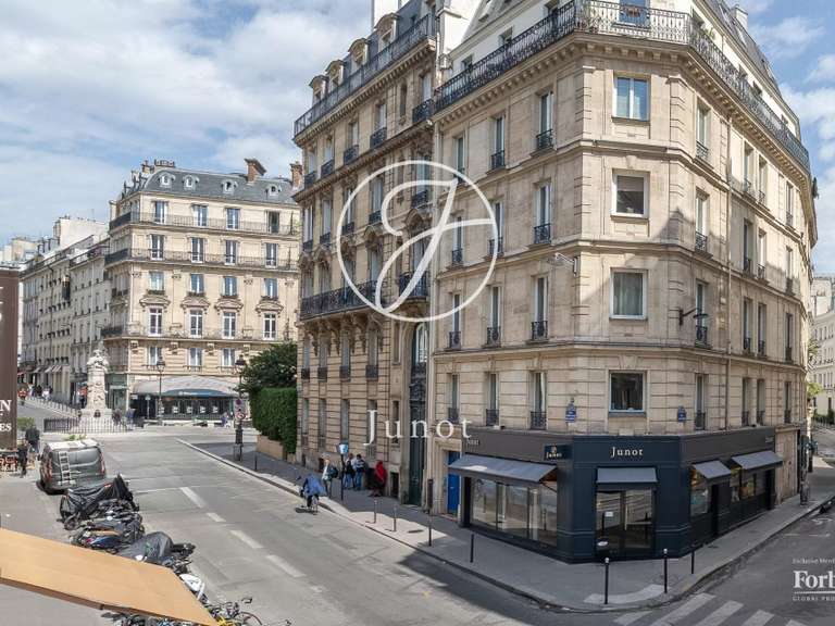 Appartement Paris 9e - 2 chambres - 93m²