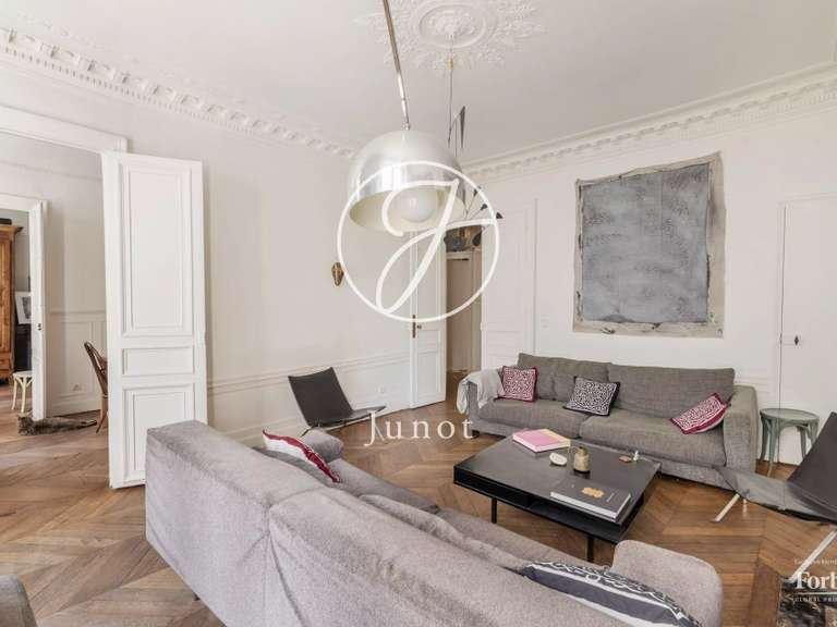 Appartement Paris 9e - 2 chambres - 93m²
