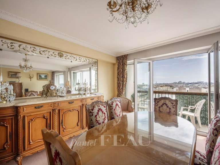 Appartement Paris 9e - 3 chambres - 103m²