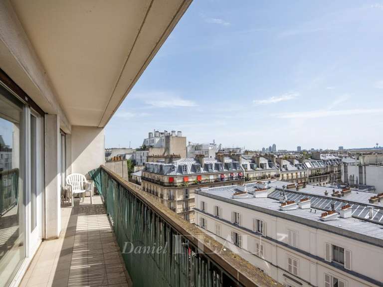 Appartement Paris 9e - 3 chambres - 103m²