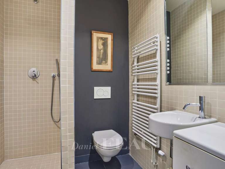 Appartement Paris 9e - 3 chambres - 168m²