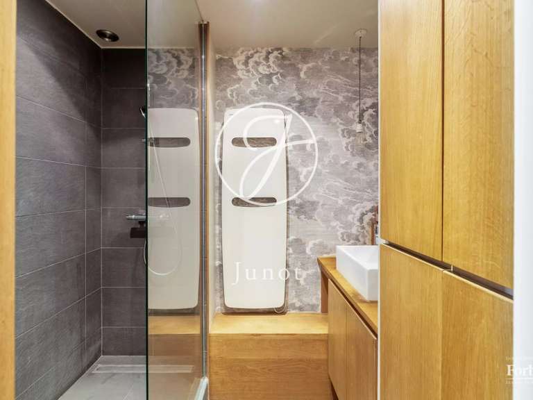 Appartement Paris 9e - 5 chambres - 239m²