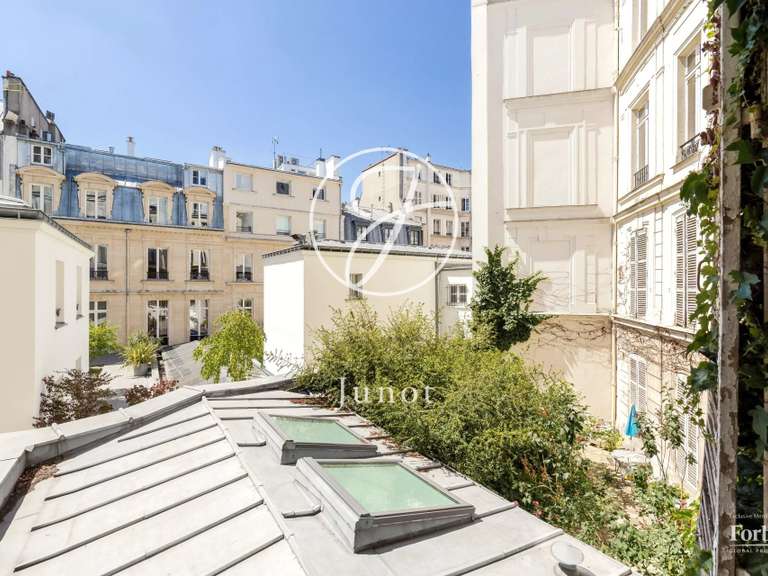 Appartement Paris 9e - 5 chambres - 239m²