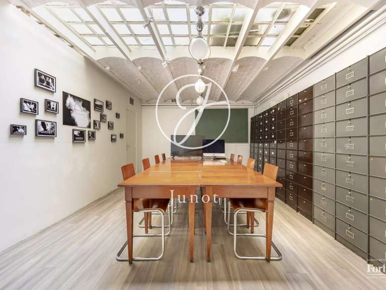 Appartement Paris 9e - 3 chambres - 289m²