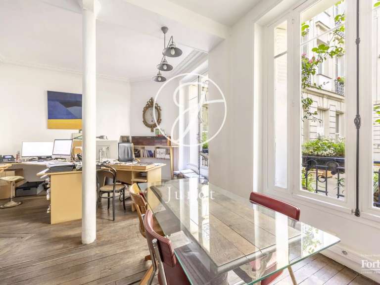 Appartement Paris 9e - 3 chambres - 289m²
