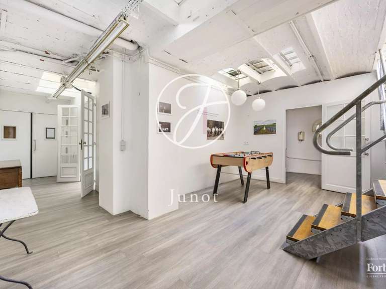 Appartement Paris 9e - 3 chambres - 289m²