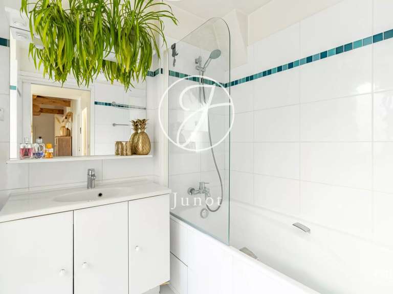 Appartement Paris 9e - 3 chambres - 125m²