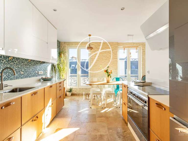 Appartement Paris 9e - 3 chambres - 125m²