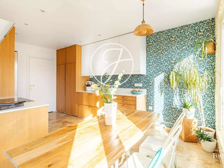 Appartement Paris 9e - 3 chambres - 125m²