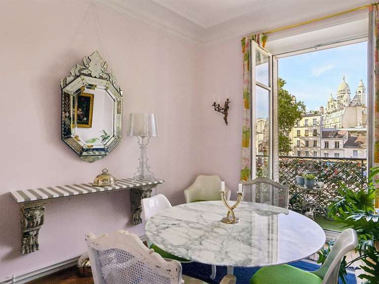 Appartement Paris 9e - 2 chambres - 84m²