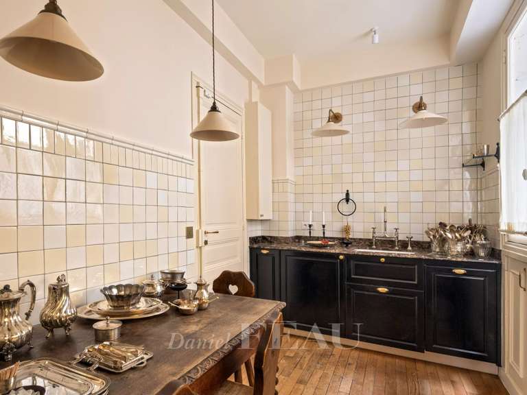 Appartement Paris 9e - 3 chambres - 120m²