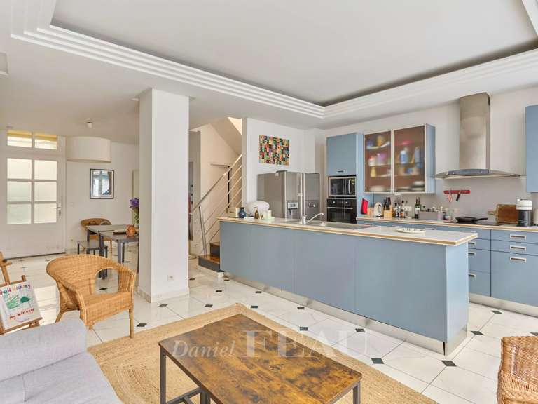 Appartement Paris 9e - 3 chambres - 114m²