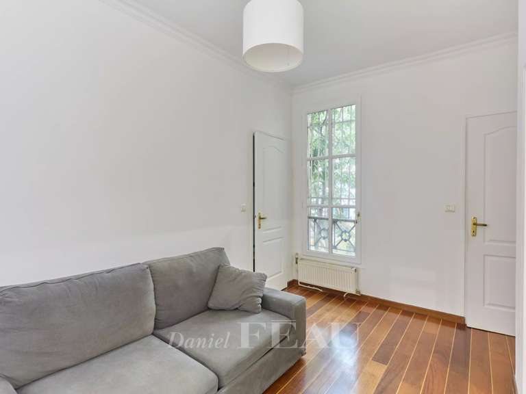 Appartement Paris 9e - 3 chambres - 114m²