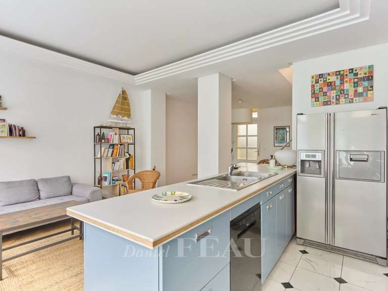 Appartement Paris 9e - 3 chambres - 114m²