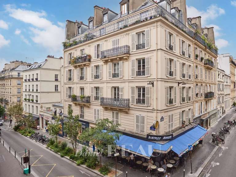 Appartement Paris 9e - 2 chambres - 68m²