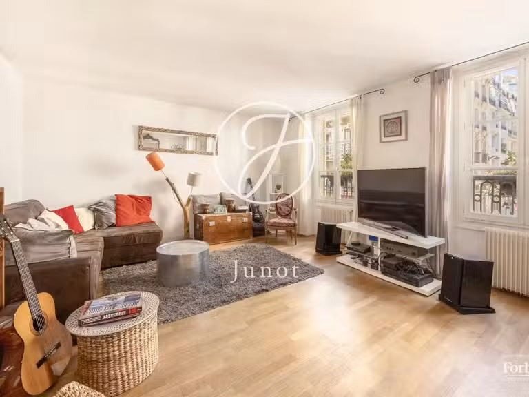 Appartement Paris 9e - 3 chambres - 112m²