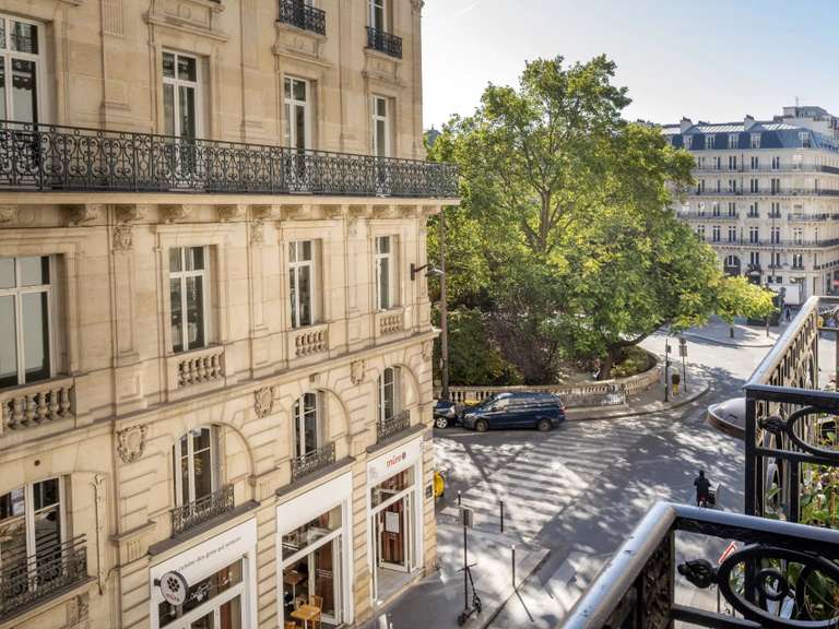 Appartement Paris 9e - 4 chambres - 155m²