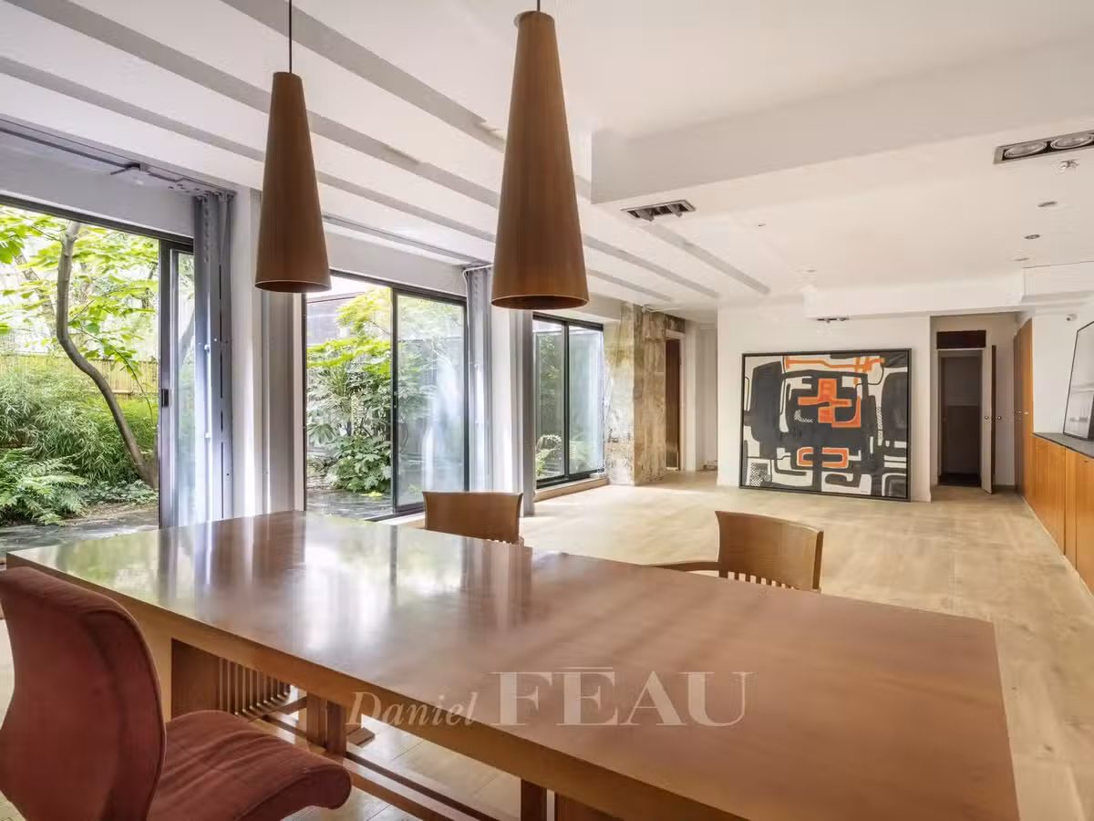 Apartment Paris 9e