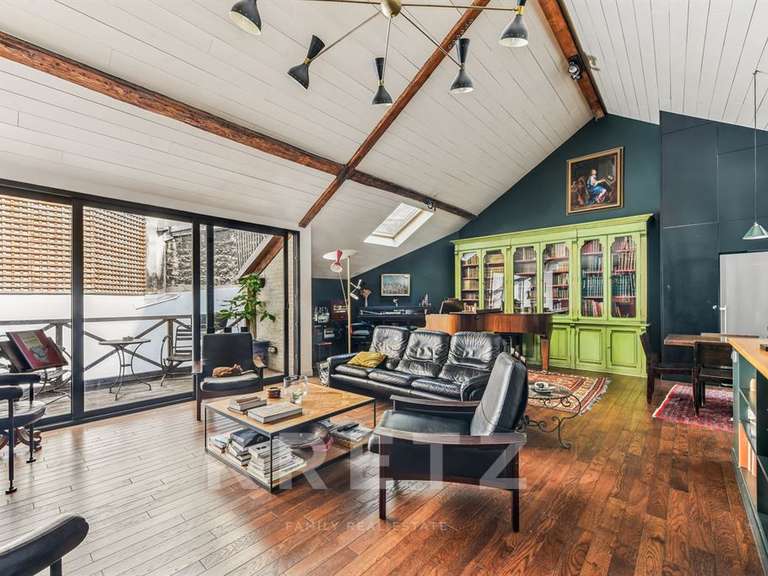 House Paris 9e - 6 bedrooms - 212m²