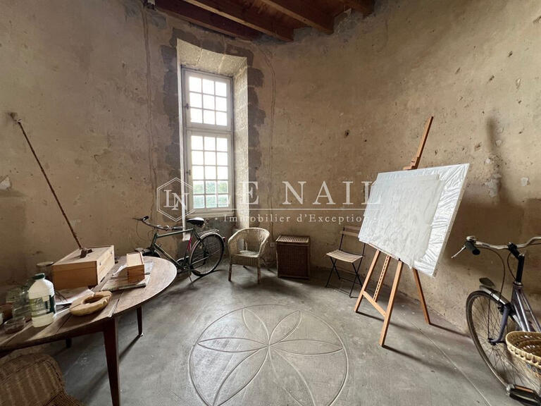 Château Parthenay - 4 chambres - 540m²