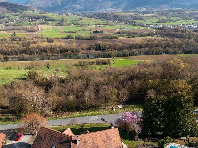 Maison Parves et Nattages - 197m²