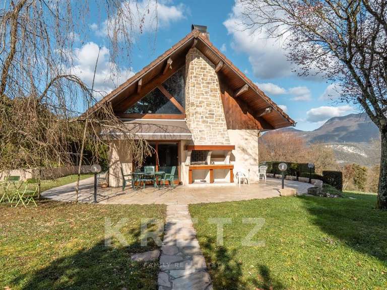 Maison Parves et Nattages - 197m²