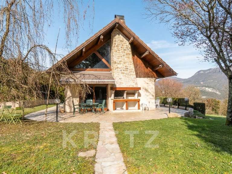 Maison Parves et Nattages - 197m²