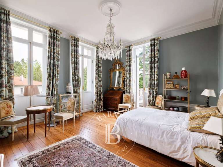 Appartement Pau - 3 chambres - 366m²