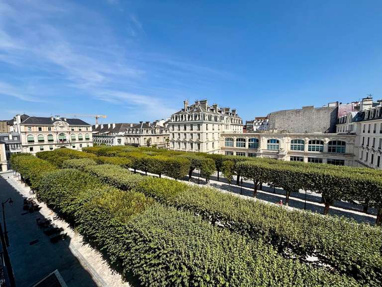 Appartement Pau - 3 chambres - 114m²