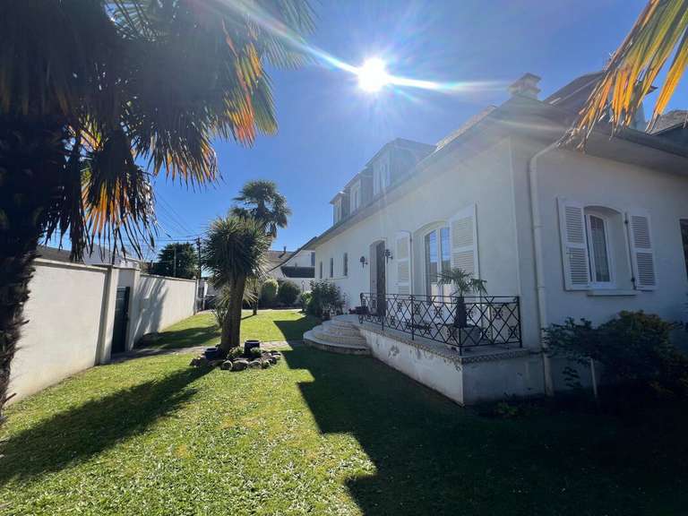 Maison Pau - 5 chambres - 202m²