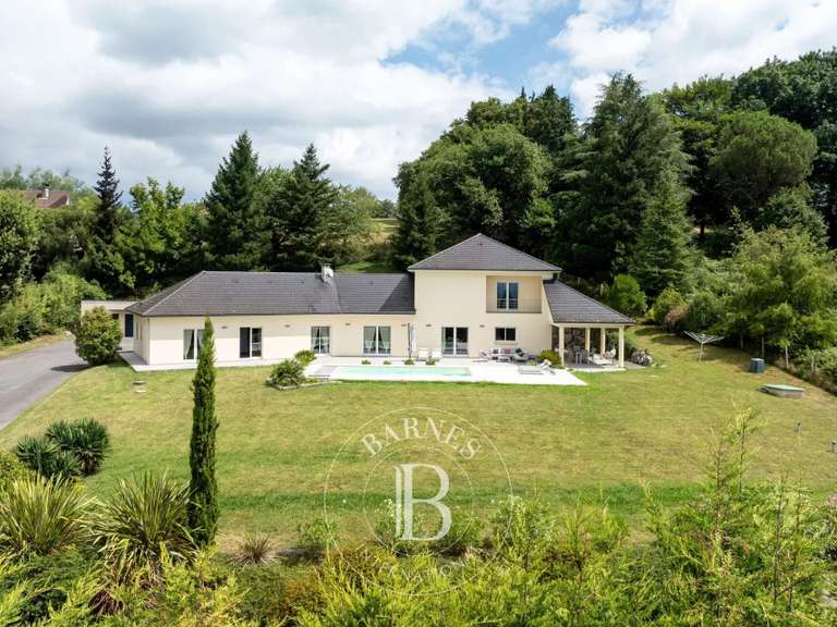 Maison Pau - 4 chambres - 306m²
