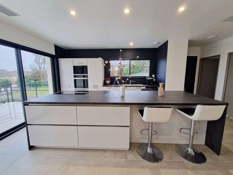 House Pau - 5 bedrooms