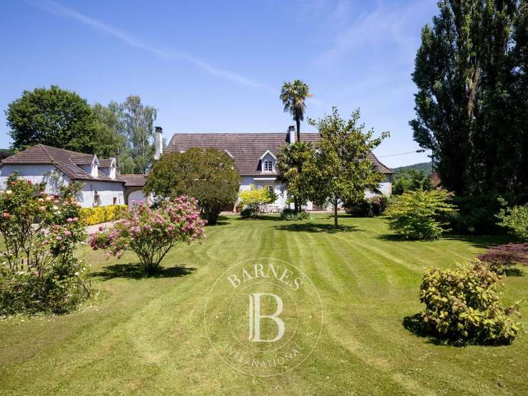 Maison Pau - 4 chambres - 268m²