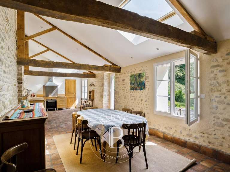 Propriété Pau - 12 chambres - 208m²