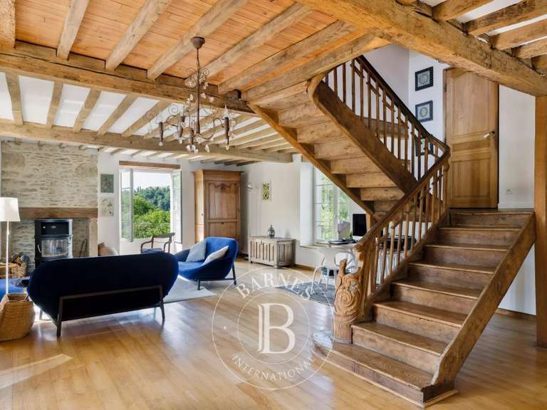 Propriété Pau - 12 chambres - 208m²