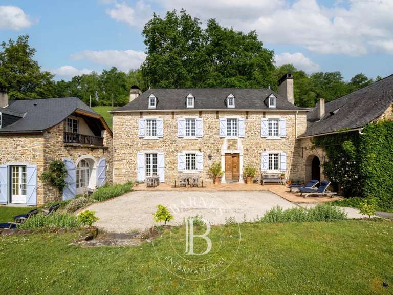 Propriété Pau - 5 chambres - 310m²