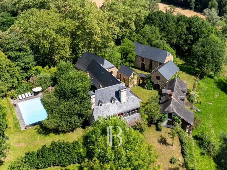 Propriété Pau - 8 chambres - 1000m²