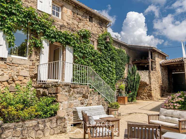 House Peaugres - 8 bedrooms - 472m²