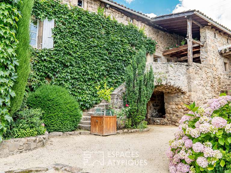 House Peaugres - 8 bedrooms - 472m²