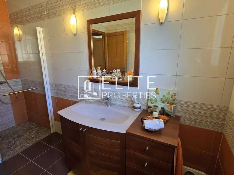 House Pégomas - 3 bedrooms - 123m²