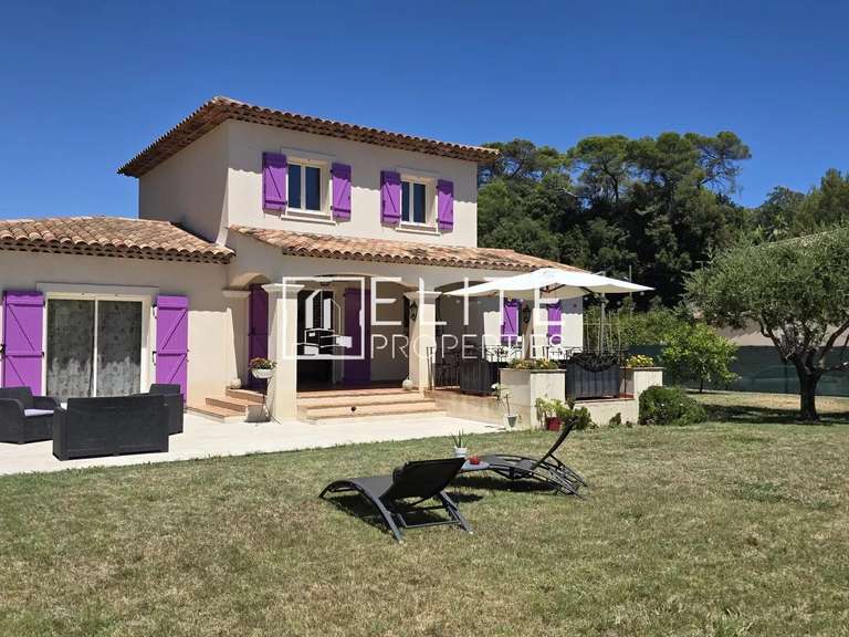 House Pégomas - 3 bedrooms - 123m²