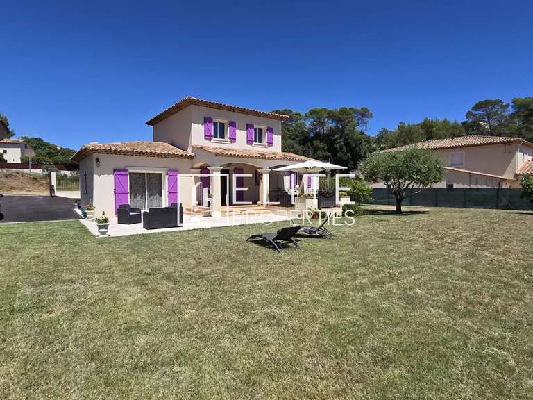 House Pégomas - 3 bedrooms - 123m²