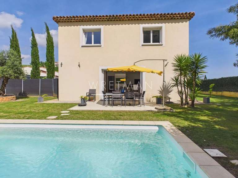 Maison Pégomas - 4 chambres - 160m²