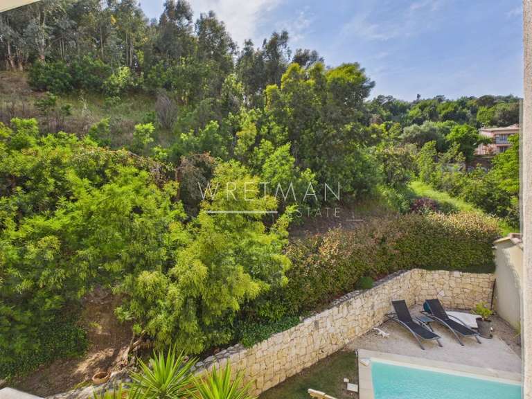 Maison Pégomas - 4 chambres - 160m²