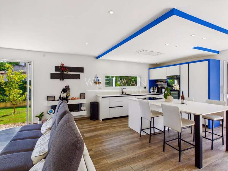 Maison Pégomas - 4 chambres - 160m²