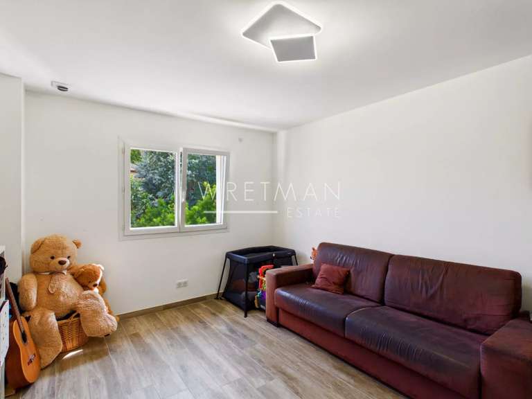 Maison Pégomas - 4 chambres - 160m²