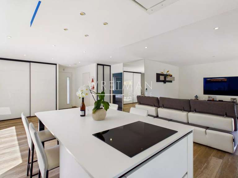 Maison Pégomas - 4 chambres - 160m²