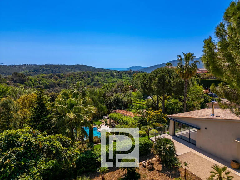 Villa Pégomas - 9 chambres - 280m²